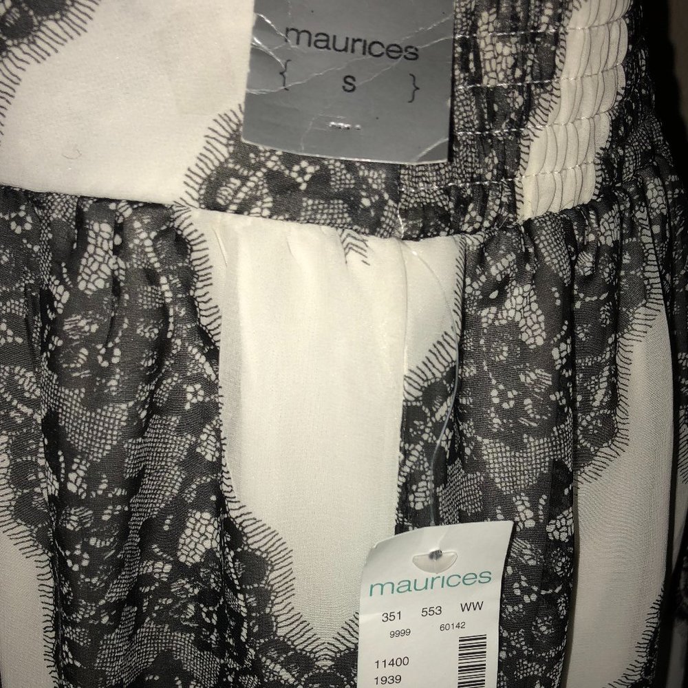 Maurices Chiffon Skirt White & Black Chevron NWT - Picture 5 of 8